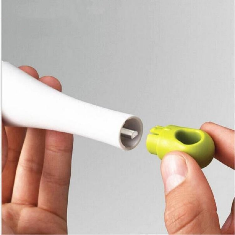 โ Handheld Rotating Mixer for Eggs, Pancakes & More