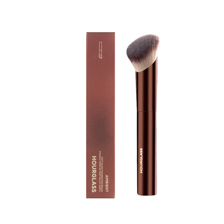 Versatile Makeup Brush